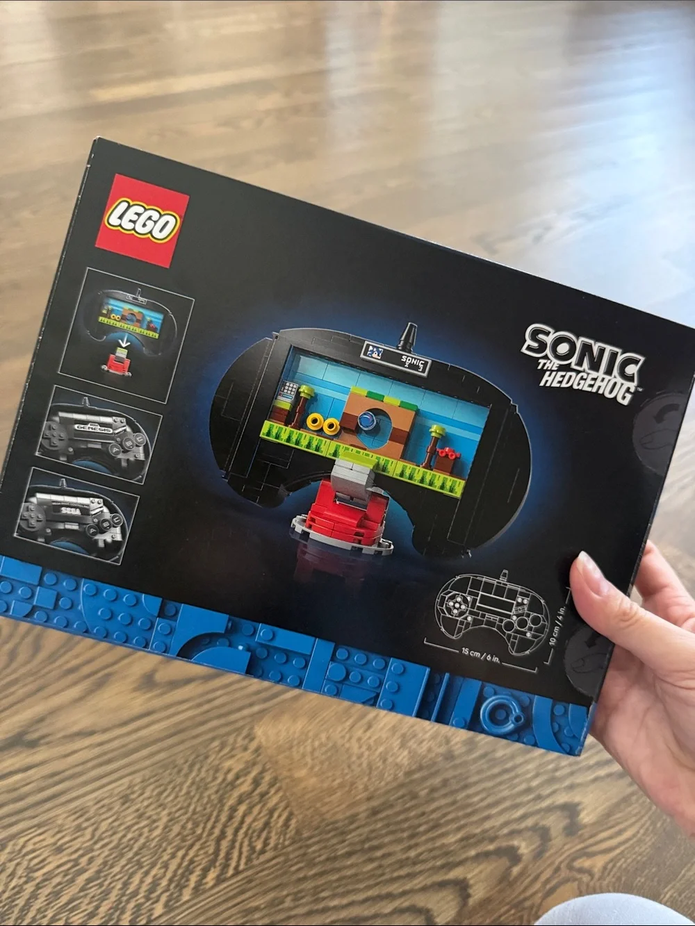 LEGO Black and Red Sonic the Hedgehog Genesis Controller Display Set